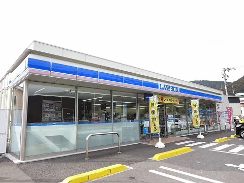 ローソン東みよし町足代店さんまで120m