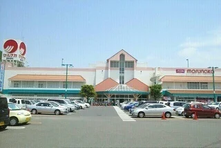 マルナカ栗林南店様まで2100m