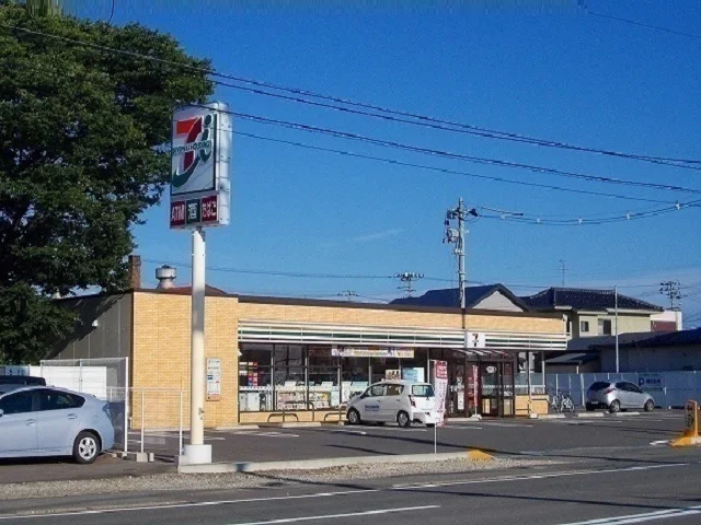 セブンイレブン　港北７町目店まで600m