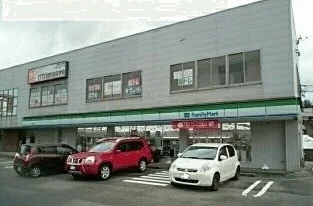 ファミリーマート金沢田上店まで400m