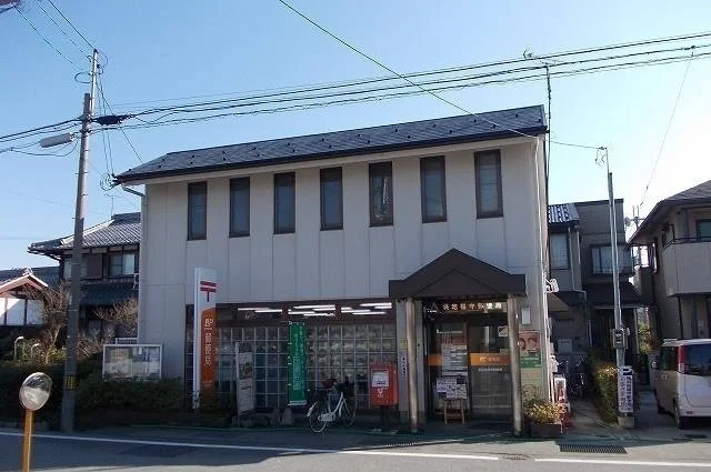 長浜地福寺郵便局様まで100m