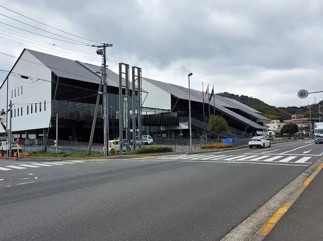 音戸市民センターまで3800m