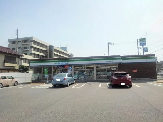 ファミリーマート土器町東店まで800m