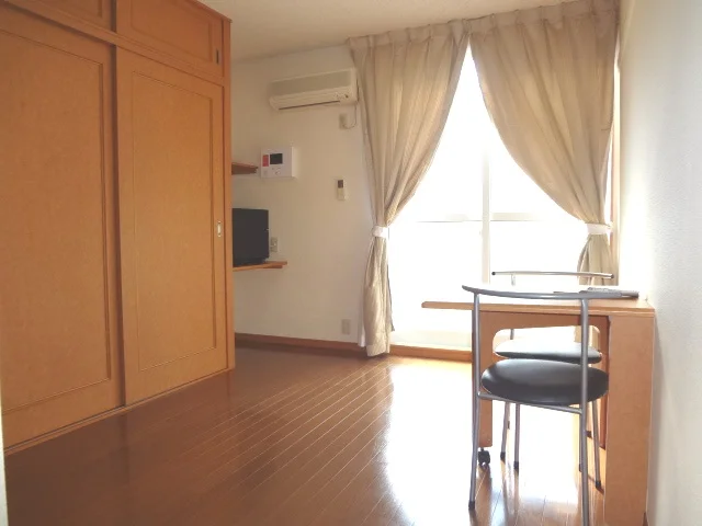 机は用途に合わせて折りたたみ可能！
