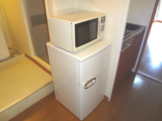 冷蔵庫、電子レンジ