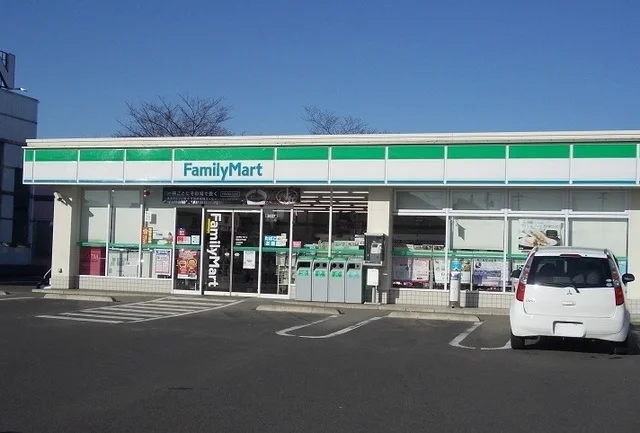ファミリーマート太平寺店まで400m