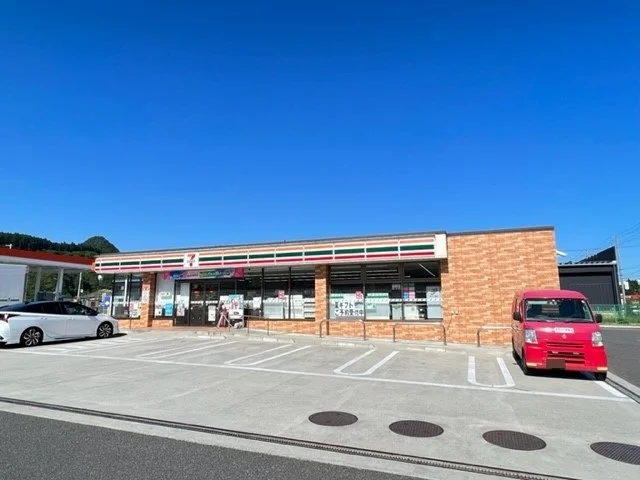 セブンイレブン茂庭生出店まで900m