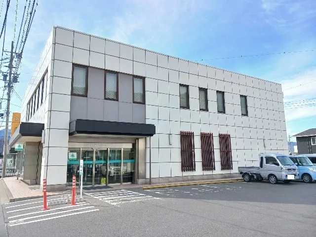 八十二長野銀行戸倉支店まで1100m