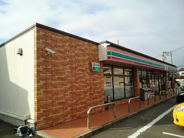 セブンイレブン上戸塚店まで750m