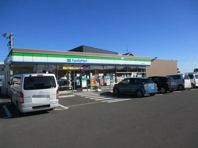 ファミリーマート　島田阪本店まで1000m