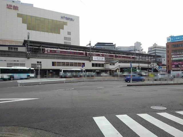 近鉄四日市駅まで1300m