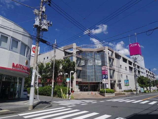 レイクピアまで1100m