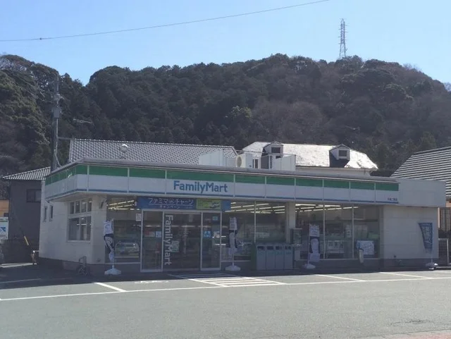 ファミリーマート 天竜二俣東店まで500m