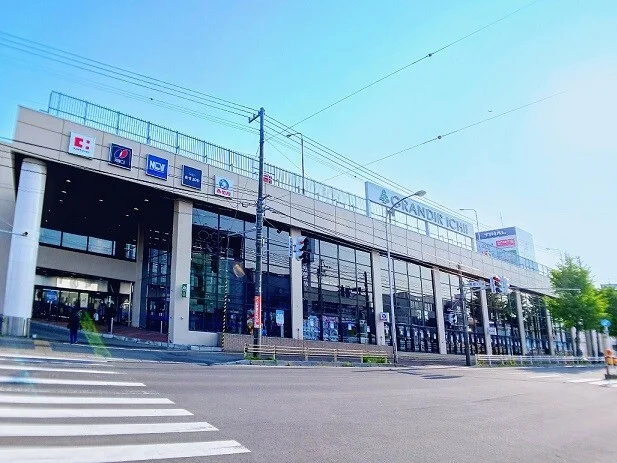 トライアルグランディールイチイまで1200m