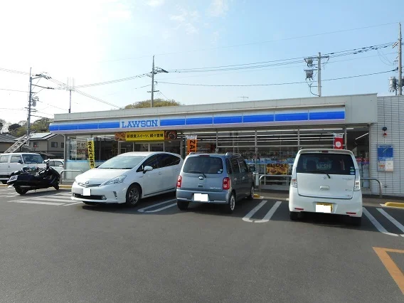 ローソン神辺湯野店まで400m