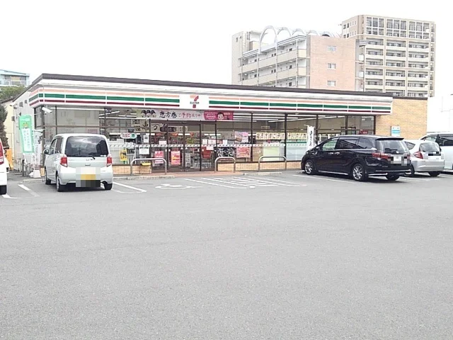 セブンイレブン小郡祇園１丁目店まで250m