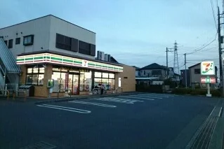 セブンイレブンまで70m