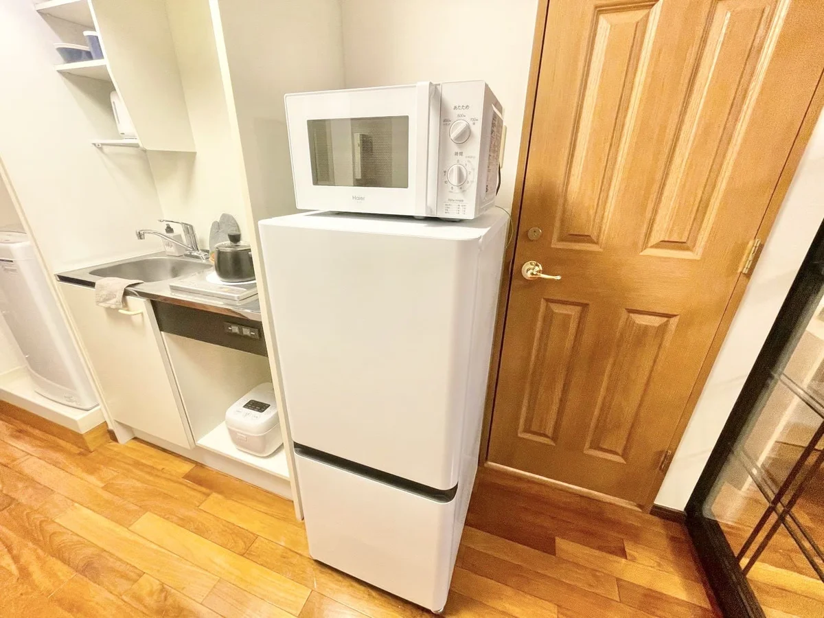 ※撮影用の観察植物・食器調理器具・雑貨類等はございません。※写真は現況優先