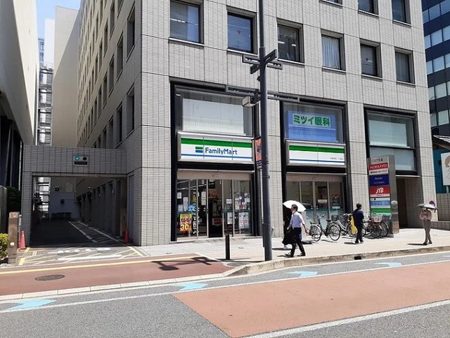 ファミマ　大宮仲町2丁目店まで550m