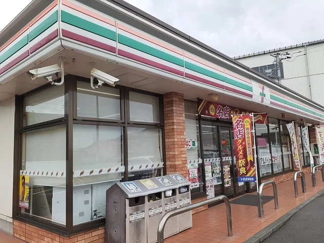 セブンイレブン上滝東店まで1100m
