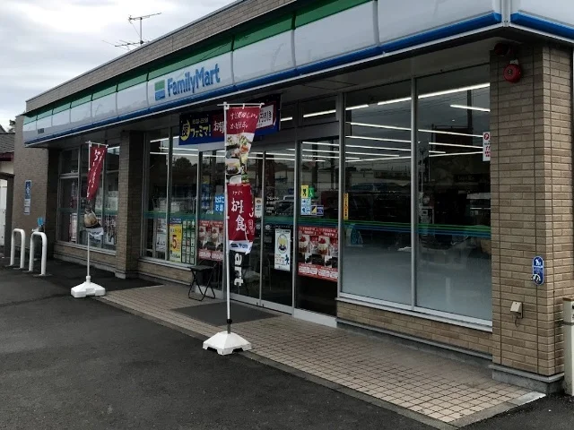 ファミリーマート掛川鳥居店まで250m