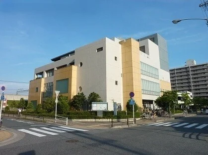 名古屋市中川図書館まで700m