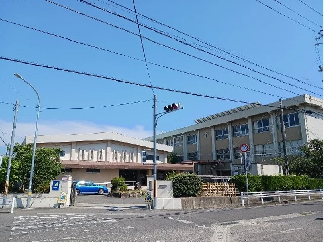 高松市立林小学校様まで1500m