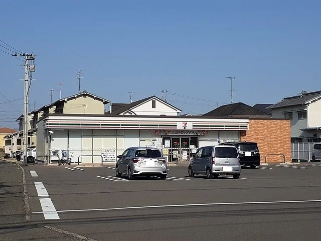 セブンイレブン富久町店様まで650m