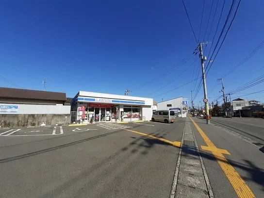 ローソン 高知中久万店まで700m