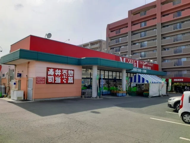 マルエイまで1100m