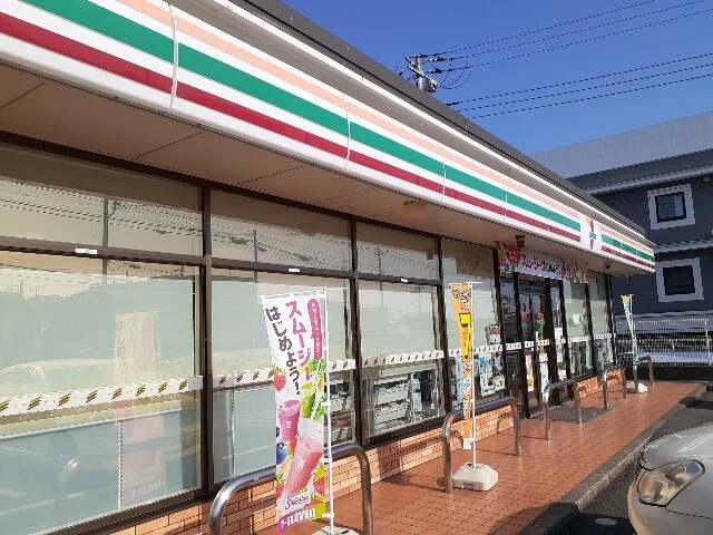 セブンイレブン富士市石坂店まで500m