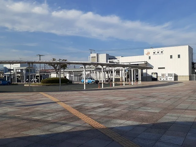 鷲津駅まで450m