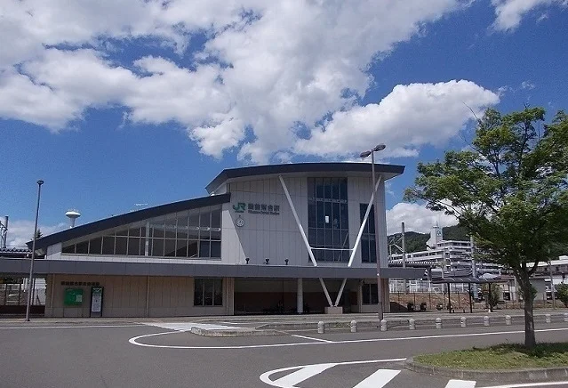ＪＲ仙山線陸前落合駅まで2150m