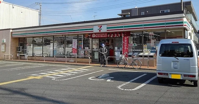 セブン　さいたま東大宮7丁目店まで260m