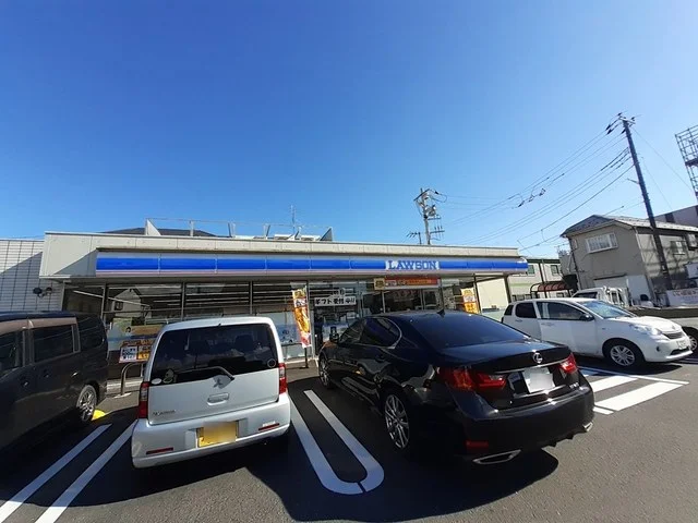 ローソン川口長蔵一丁目店まで42m