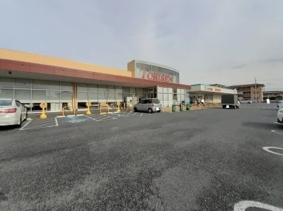 とりせん太田八幡町店まで800m