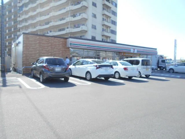 セブンイレブン瑞穂野白新田店まで220m