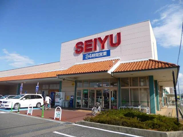 西友　豊山店まで600m