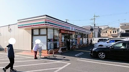 セブン-イレブン 桜井粟殿店まで650m