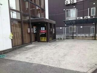 堺大野芝郵便局まで610m