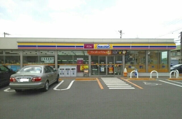 ミニストップ高松元山店様まで700m