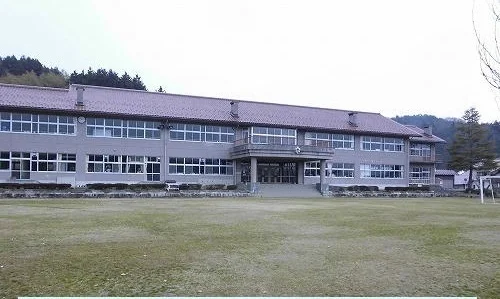新庄小学校まで600m