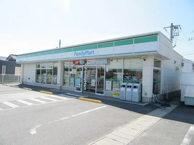 ファミリーマート瑞穂町１丁目店まで300m