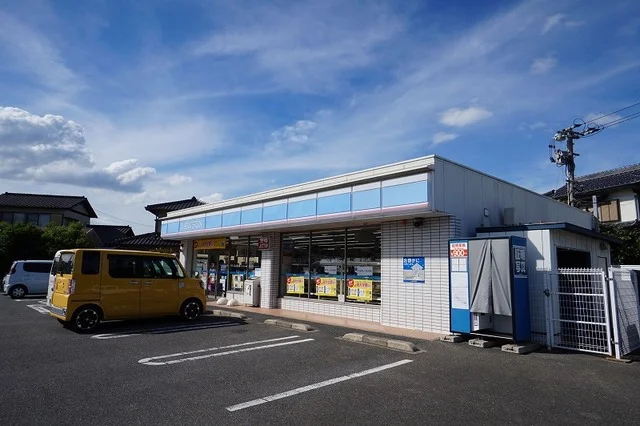 ローソン　岡垣野間店まで600m