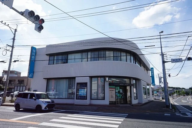 福岡銀行　岡垣支店まで750m