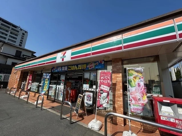 セブンイレブン周南孝田町店まで400m