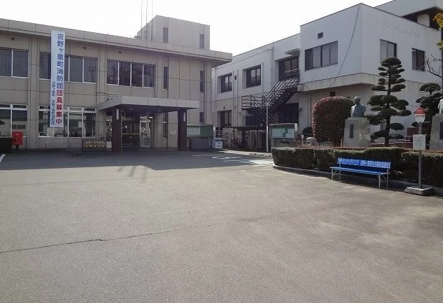 吉野ヶ里町役場三田川庁舎まで1400m