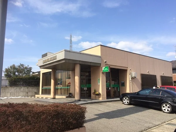 福邦銀行鯖江支店まで350m