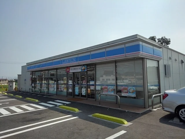 ローソン丸亀柞原町店まで200m