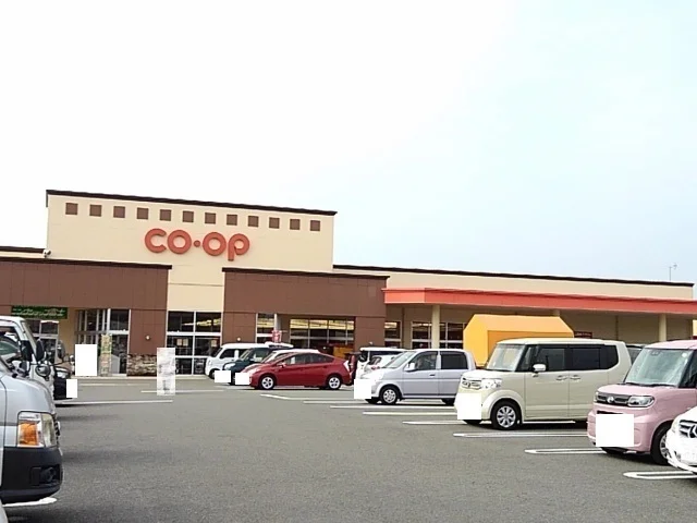 コープみやざき花繰店まで750m